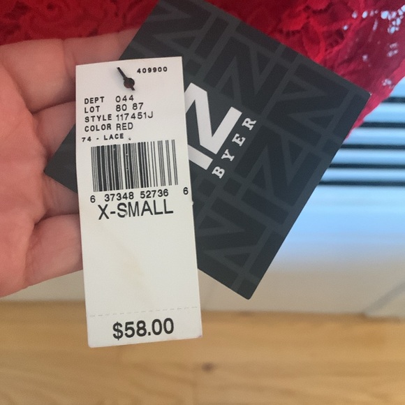 IZ Byer Red applique dress - Picture 4 of 4